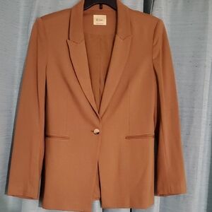 Elie Tahari Women's Tan Blazer